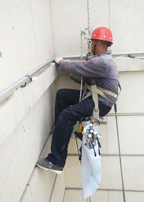 外墻安裝 (4)
